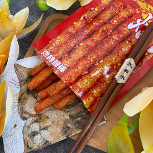 Острая соевая закуска "Крутой перец" в форме палочек 38 гр (20шт в блоке) (крас.)