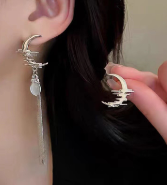 Серьги полумесяц в тумане bl442 shg28