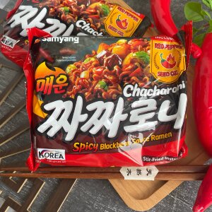 Лапша быстрого приготовления с острым соусом чаджан Spicy Jjajang Ramen 140г