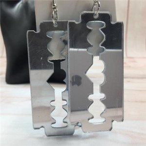 Серьги лезвие bf332  shg28