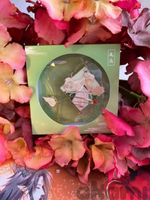 Дьявол хочет объятий (Devil wants to hug) пин (Спецзаказ)