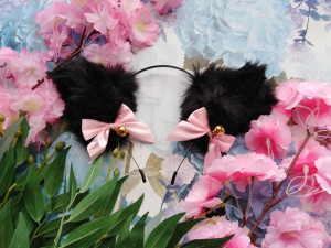 Ушки на ободке черные с бантиком и колокольчиком am033 shg21