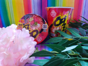 Лапша "Yeul Ramen" со вкусом свинины 62 г am498