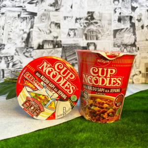 Лапша Nissin Noodle Cup Beef 66 гр.