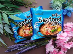 Лапша б/п со вкусом морепродуктов "Seafood party" 125 гр.