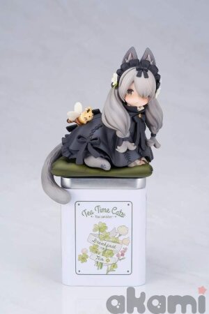 DLC Tea Time Cats British Short Cat