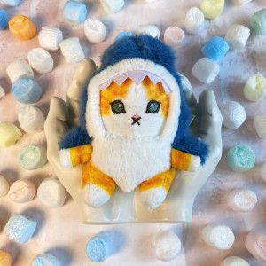 Брелок акула 10см bv105 shg62