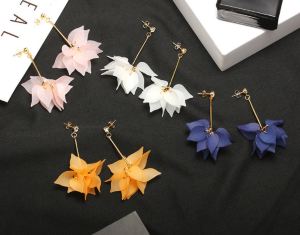 Серьги с лепестками длинные av0177 shg28