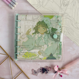 Блокнот на кольцах зеленый квадрат bn180 shg18